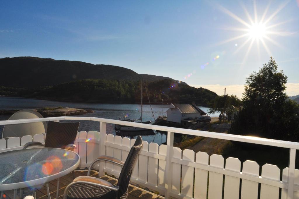Gulen Dive Resort Dalsoyra ภายนอก รูปภาพ