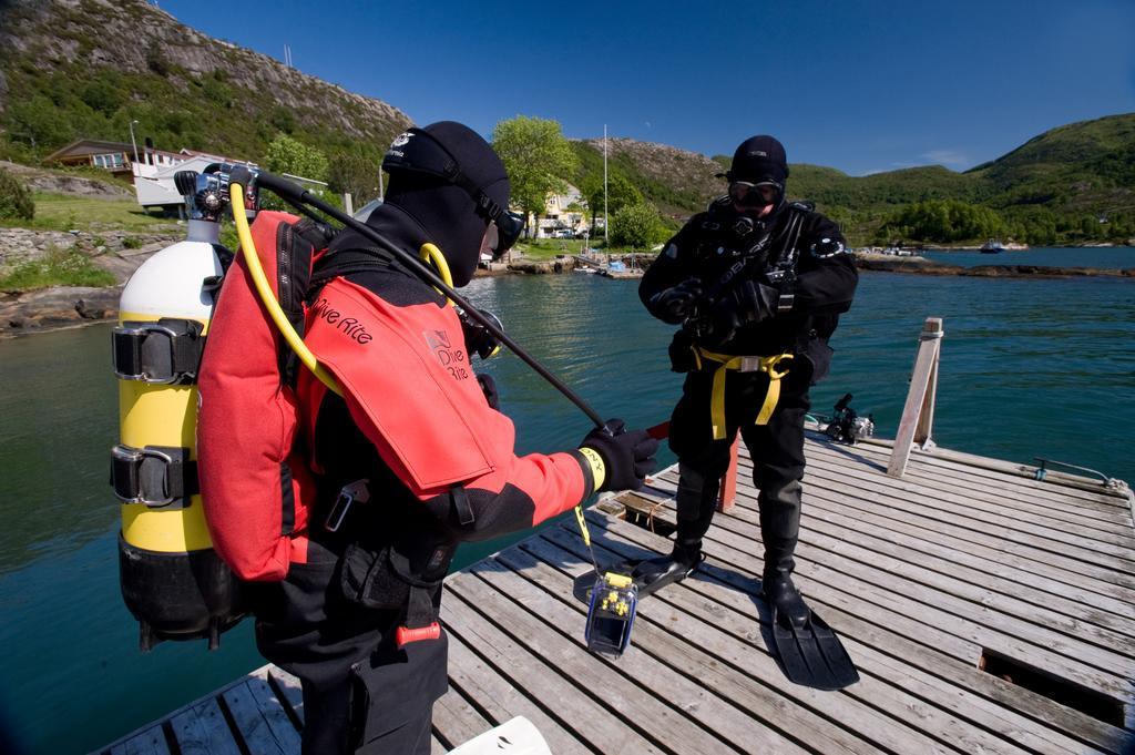 Gulen Dive Resort Dalsoyra ภายนอก รูปภาพ